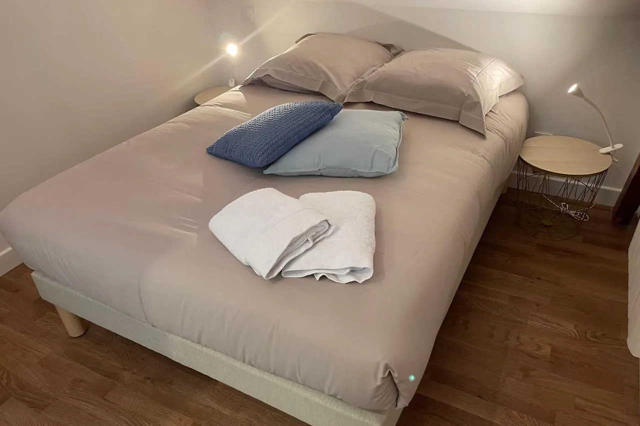L'Amiral N5 T2 Dernier Etage Bylocly Apartment Lorient France